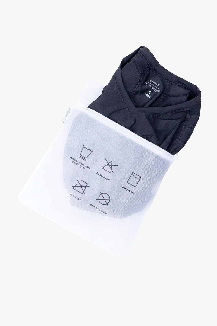 Pesupussi paitaa ja rintaliivejä varten